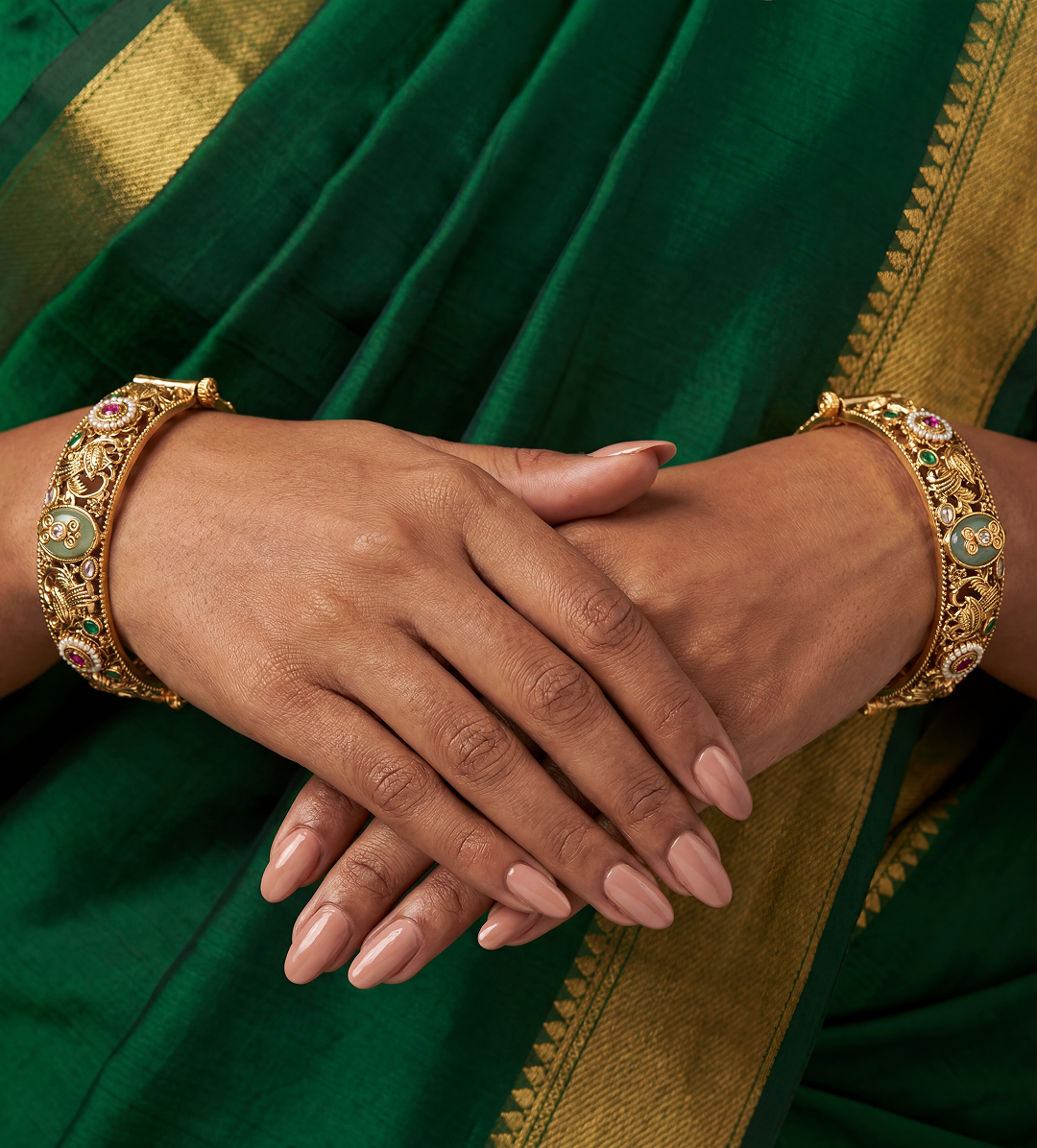Saanvi Heritage Premium Bangles (Openable)