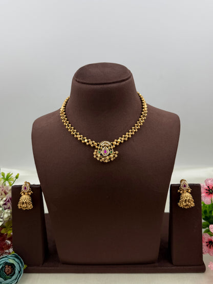 Vinita Chorski Necklace Set