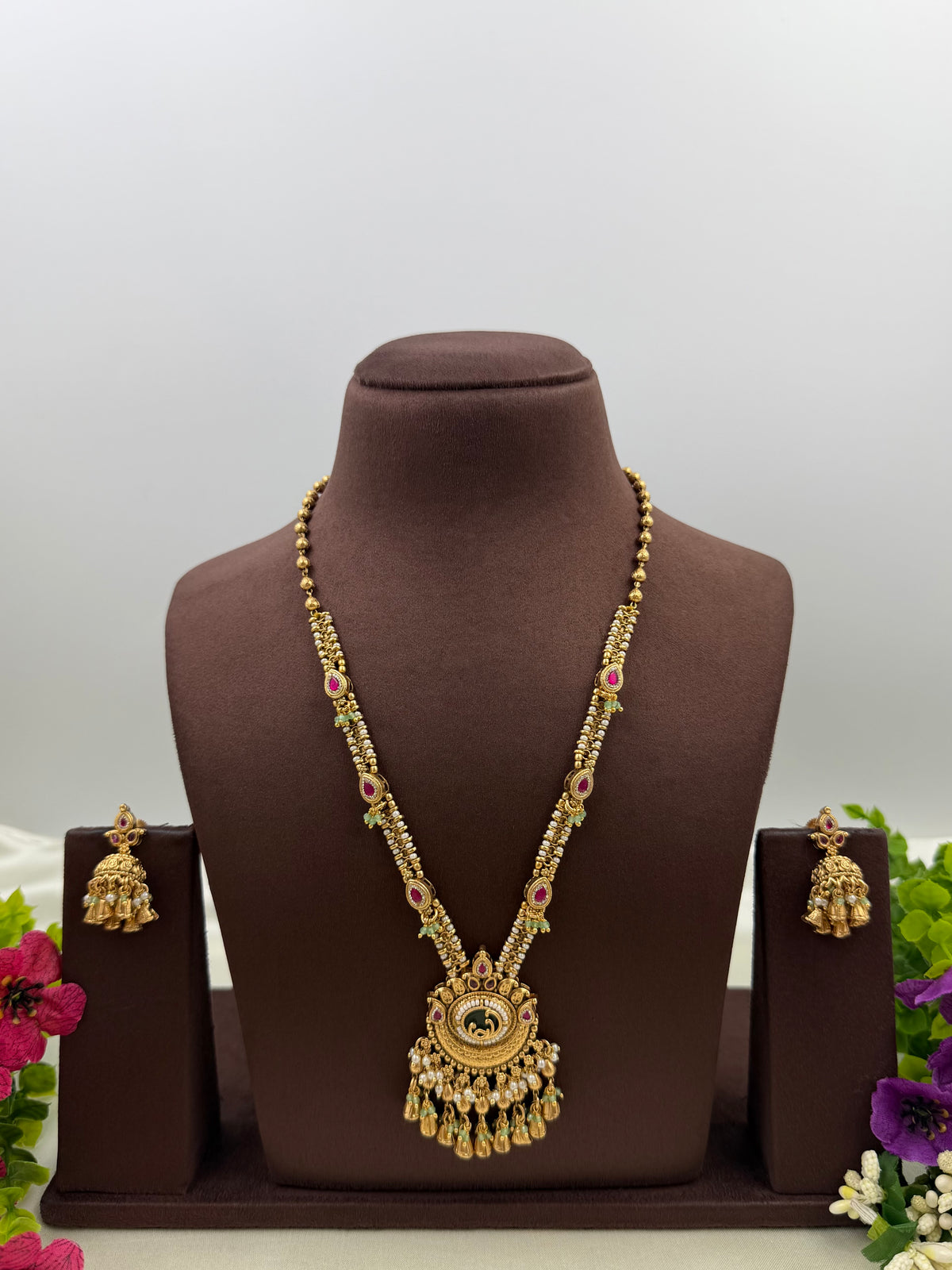 Uma Heritage Delicate Semi Long Necklace Set