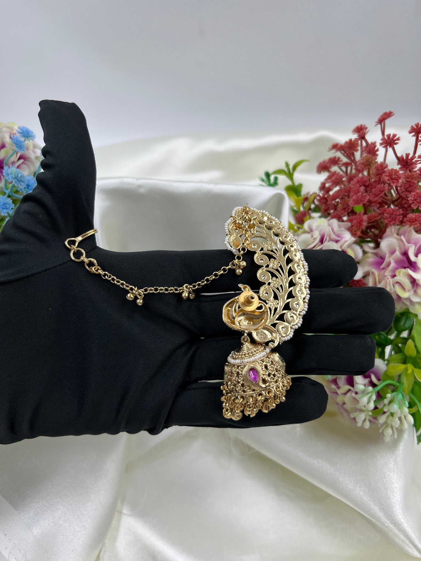 Madhuri Traditional Earcuff