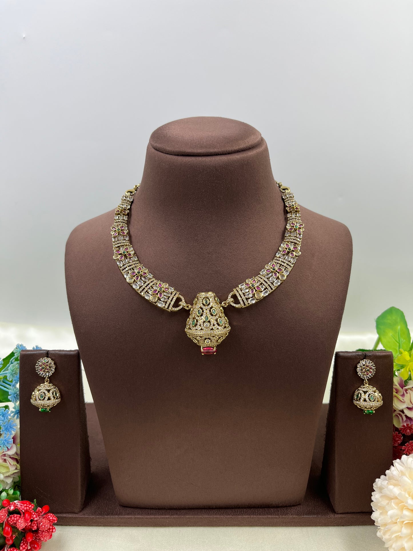 Prachi Victorian Necklace
