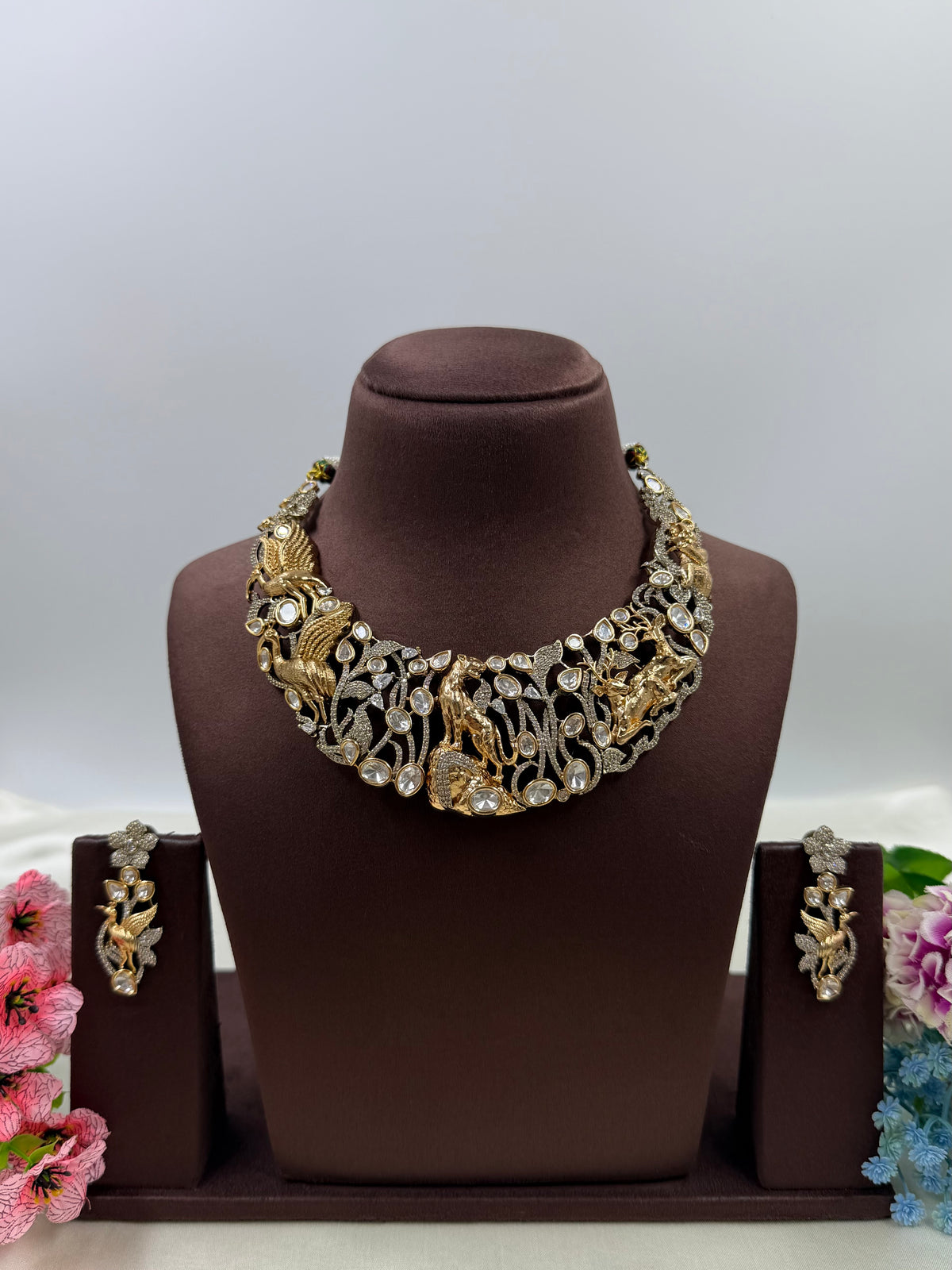 The Royal Premium Garden Set