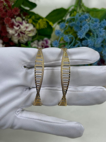 Tanisha Premium Two-tone Bangles