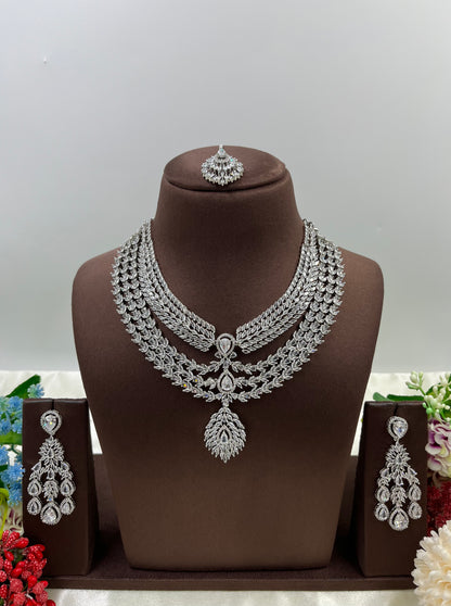 Noble Premium Ad Necklace