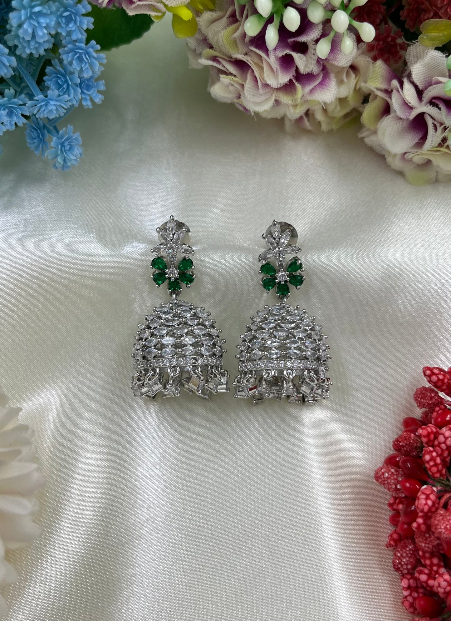 Hiya Ad Brass Jhumka