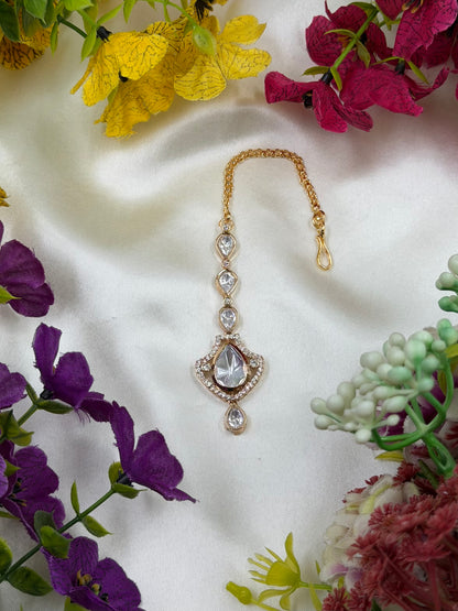 Juhi Moissanite Mang Tika