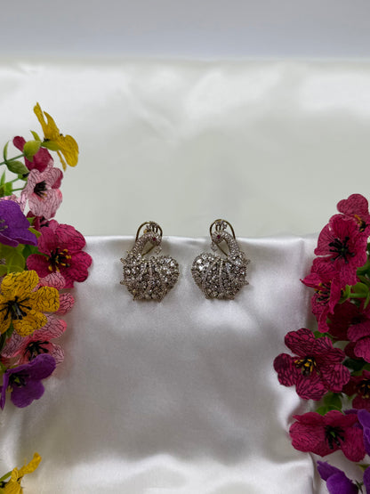 Samara Victorian Ad Earring