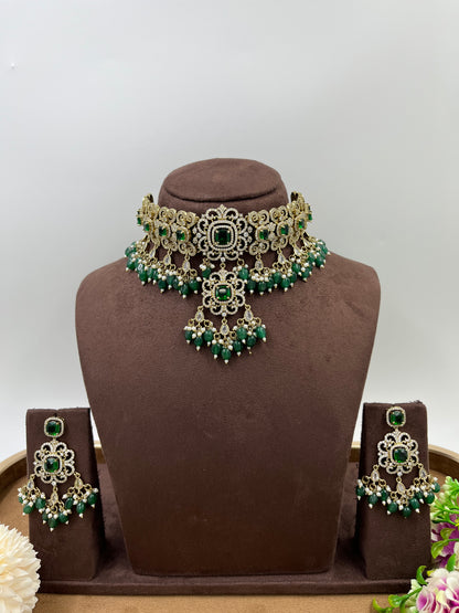 Jwellspire Victorian Necklace
