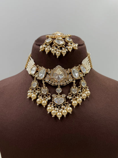 Jharokha Moissanite Kundan Choker