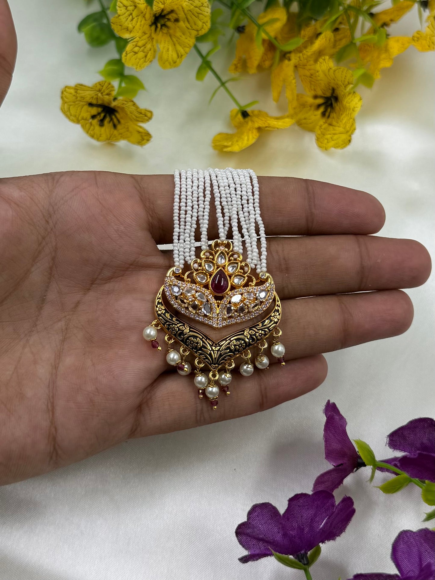 Madhavi Traditional Mang Tika