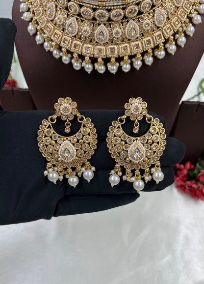 Kiara Traditional Choker