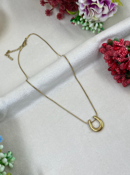 Ode Gold Necklace