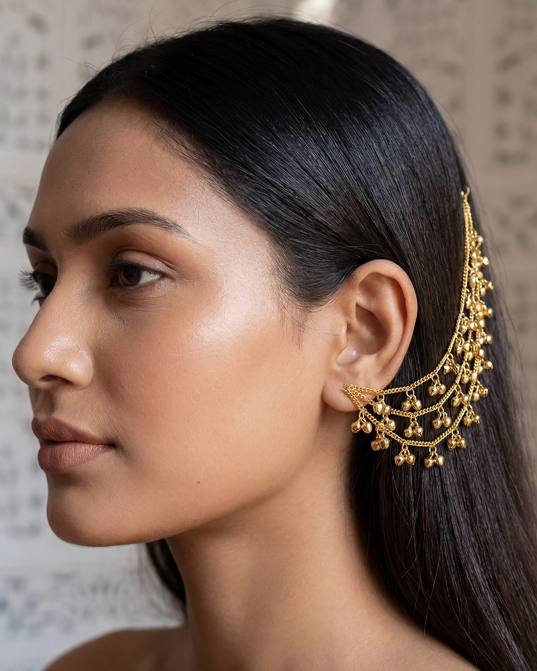 Megha Kashmiri Earchain