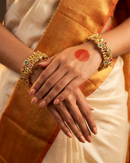 Yashasvi Heritage Chorski Temple Bangles (Openable)