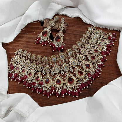 Elysian Shine Victorian Necklace Set