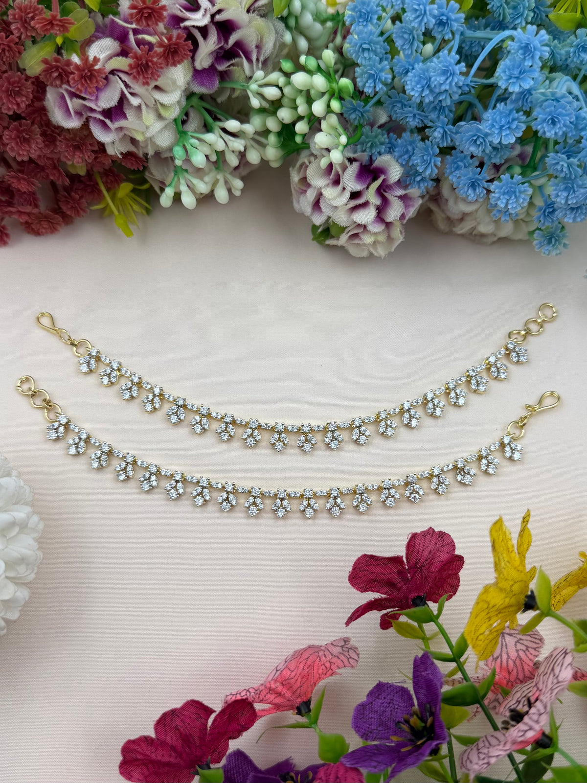 Sravya American Diamond Earchain