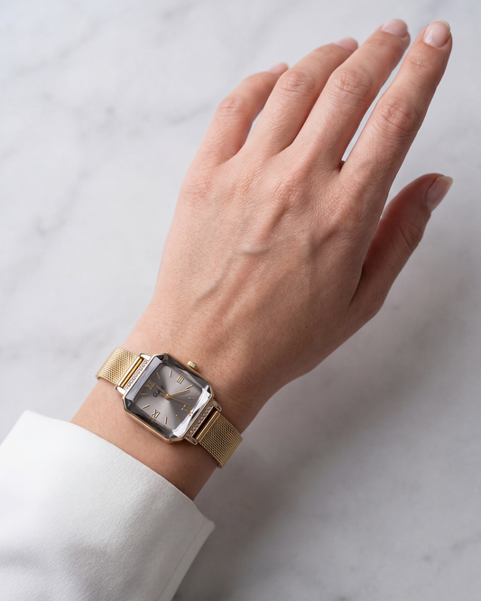 Iniya Anti-Tarnish Stainless Steel Watch (Adjustable)