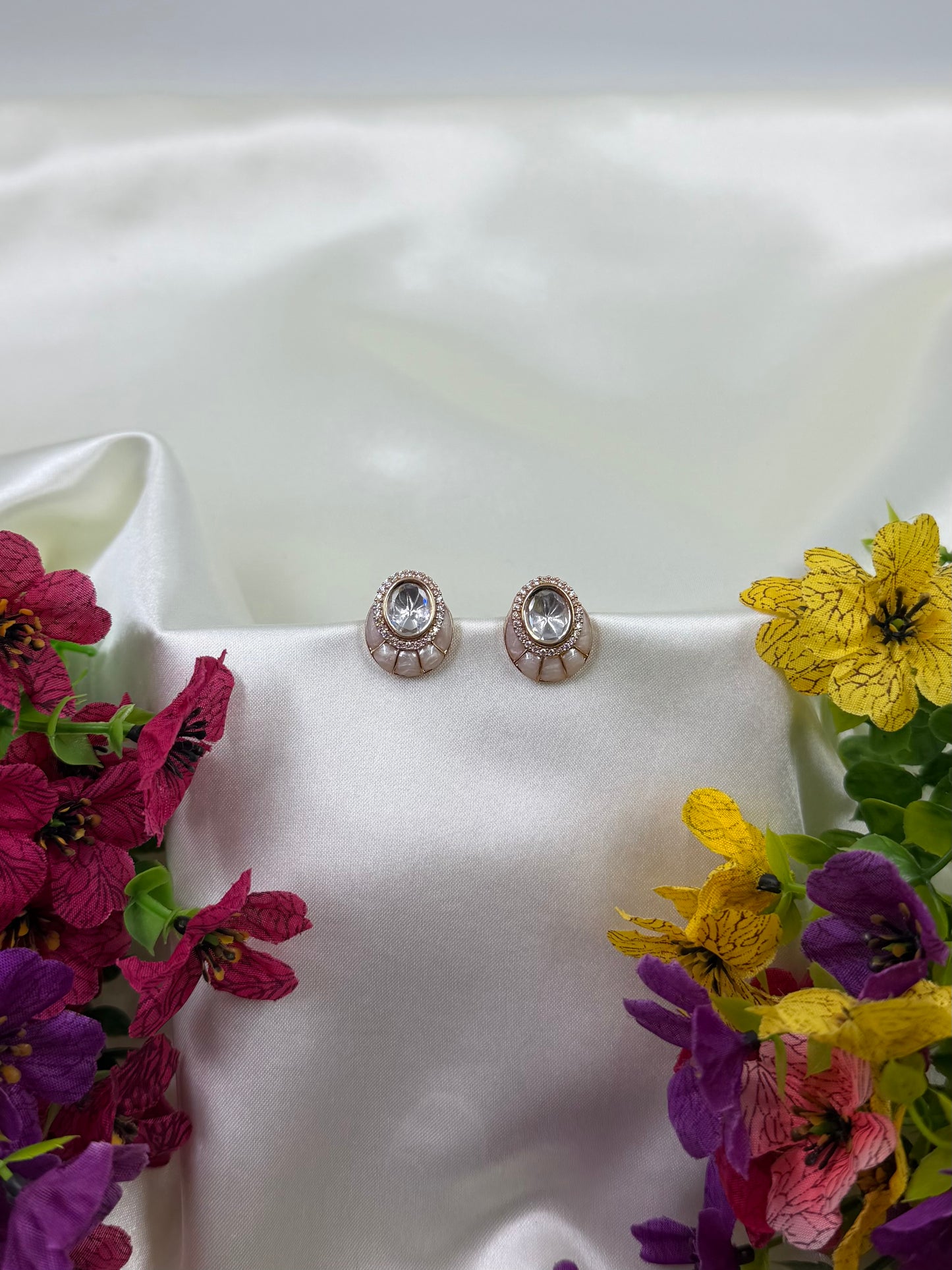 Maira Moissanite Earing