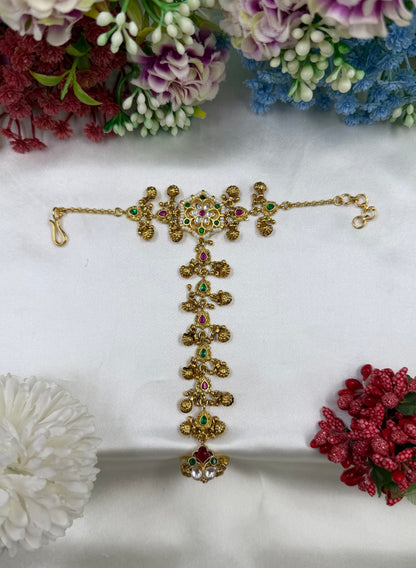 Latika Pachi Kundan Hath Panja (One Pis)