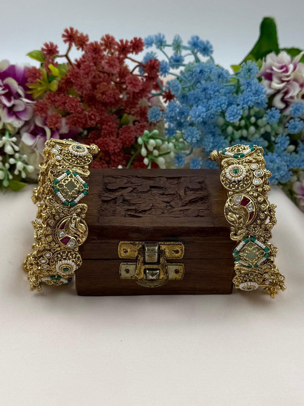Kritika Heritage Chorski Bangles (Openable)