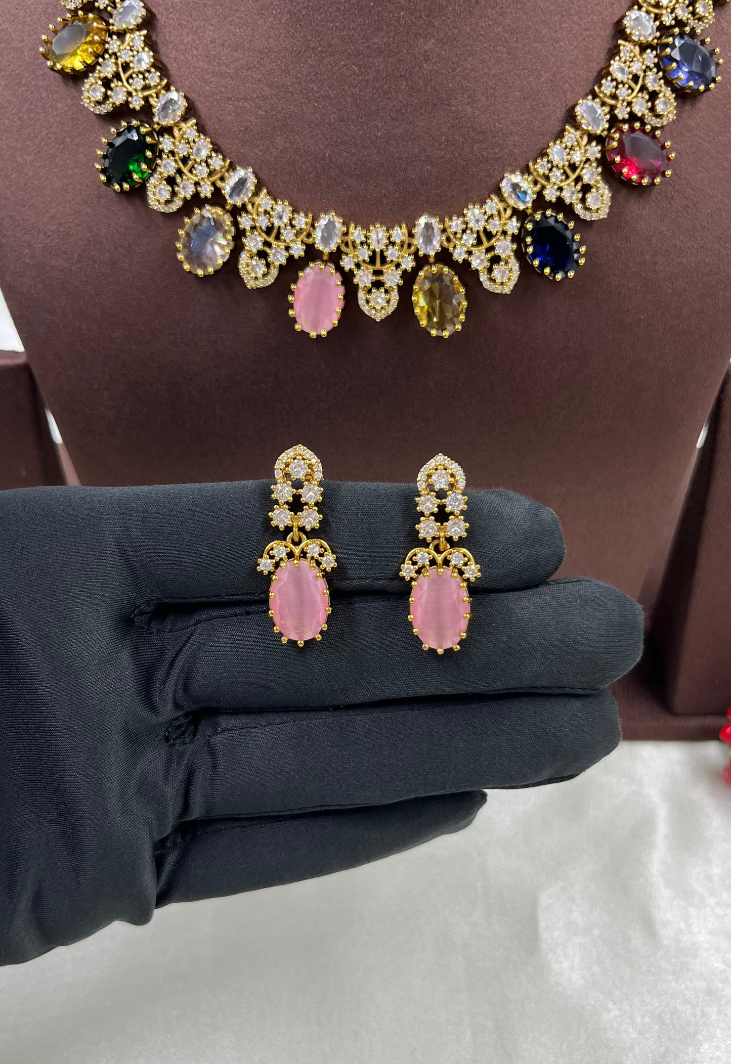 Hansa Victorian Premium Necklace