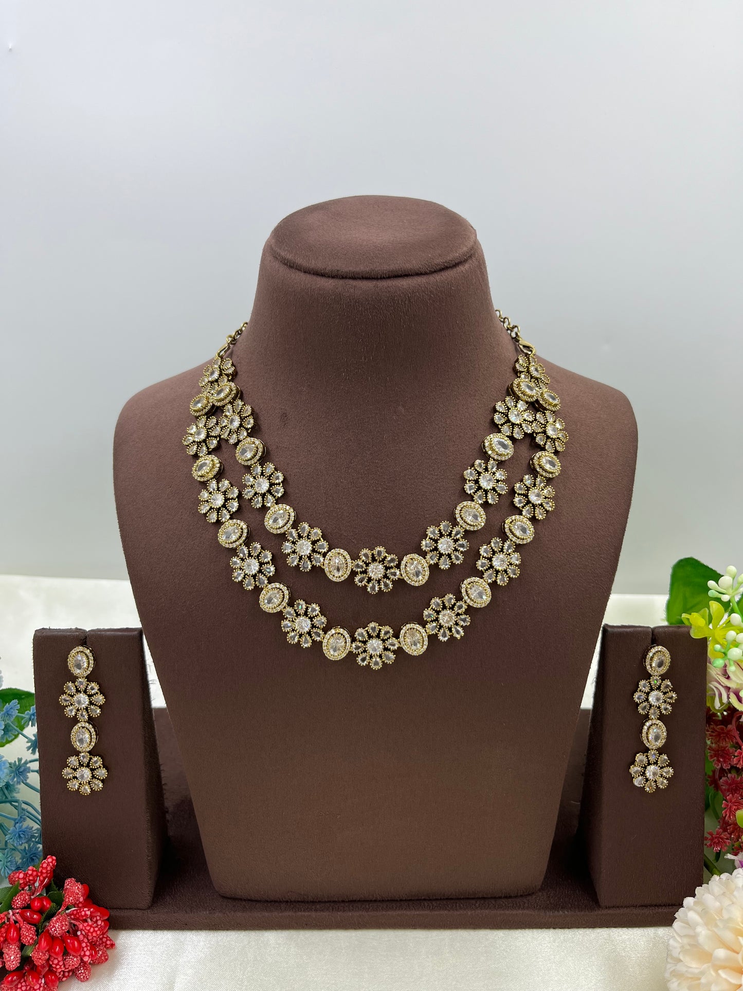 Diva Victorian Necklace