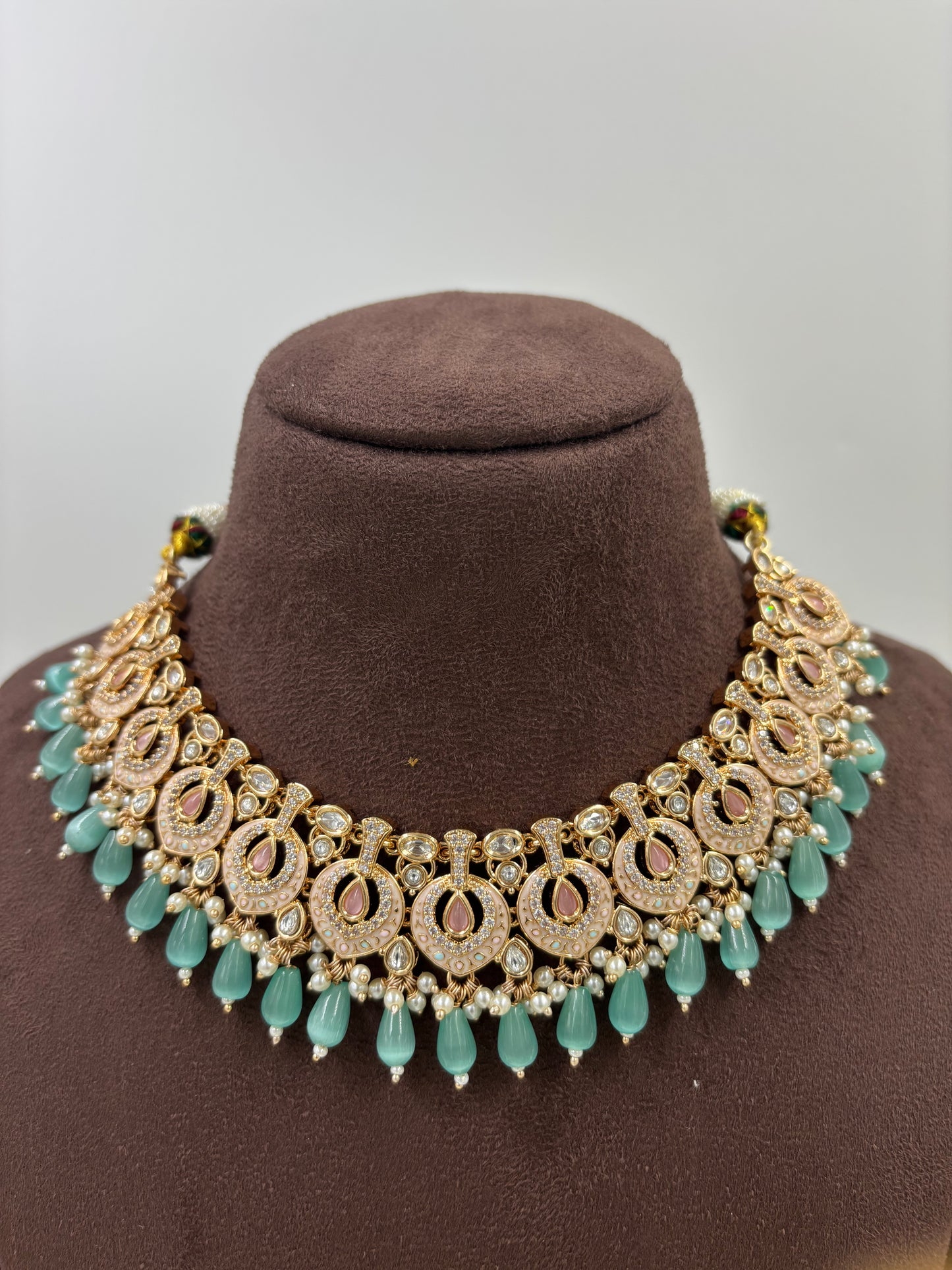 NOOR MOISSANITE KUNDAN PEARL NECKLACE SET