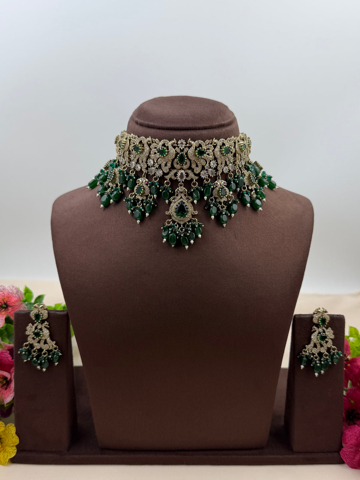 Punya Victorian Choker Necklace Set