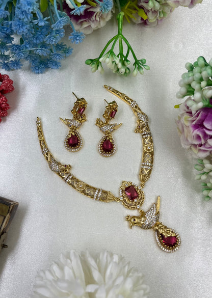 Karuna Traditional Hasli Necklace