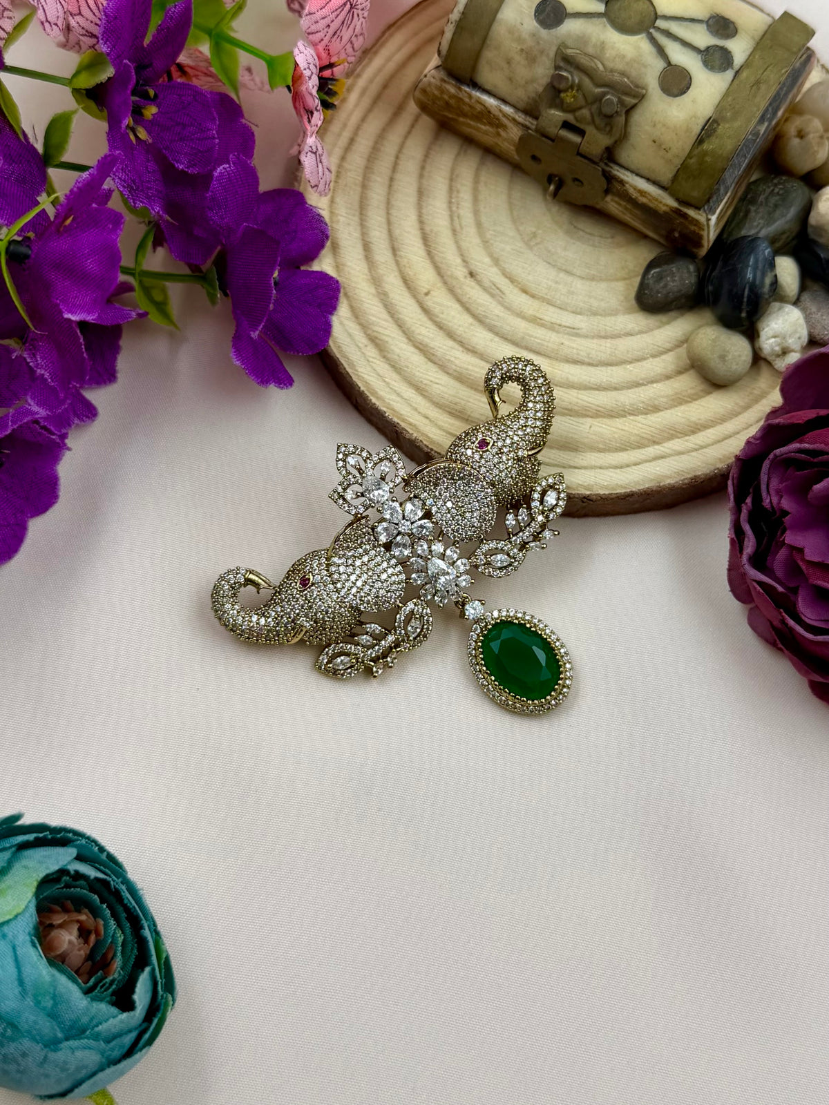 Gajratna Premium Emerald Brooch