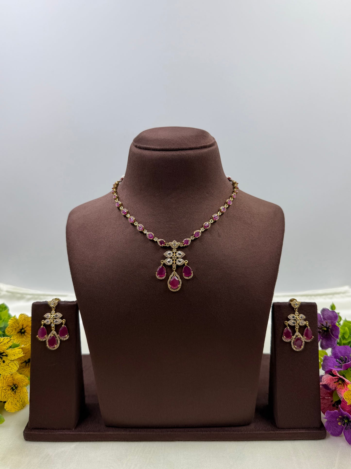 Divya Victorian Delicate Necklace