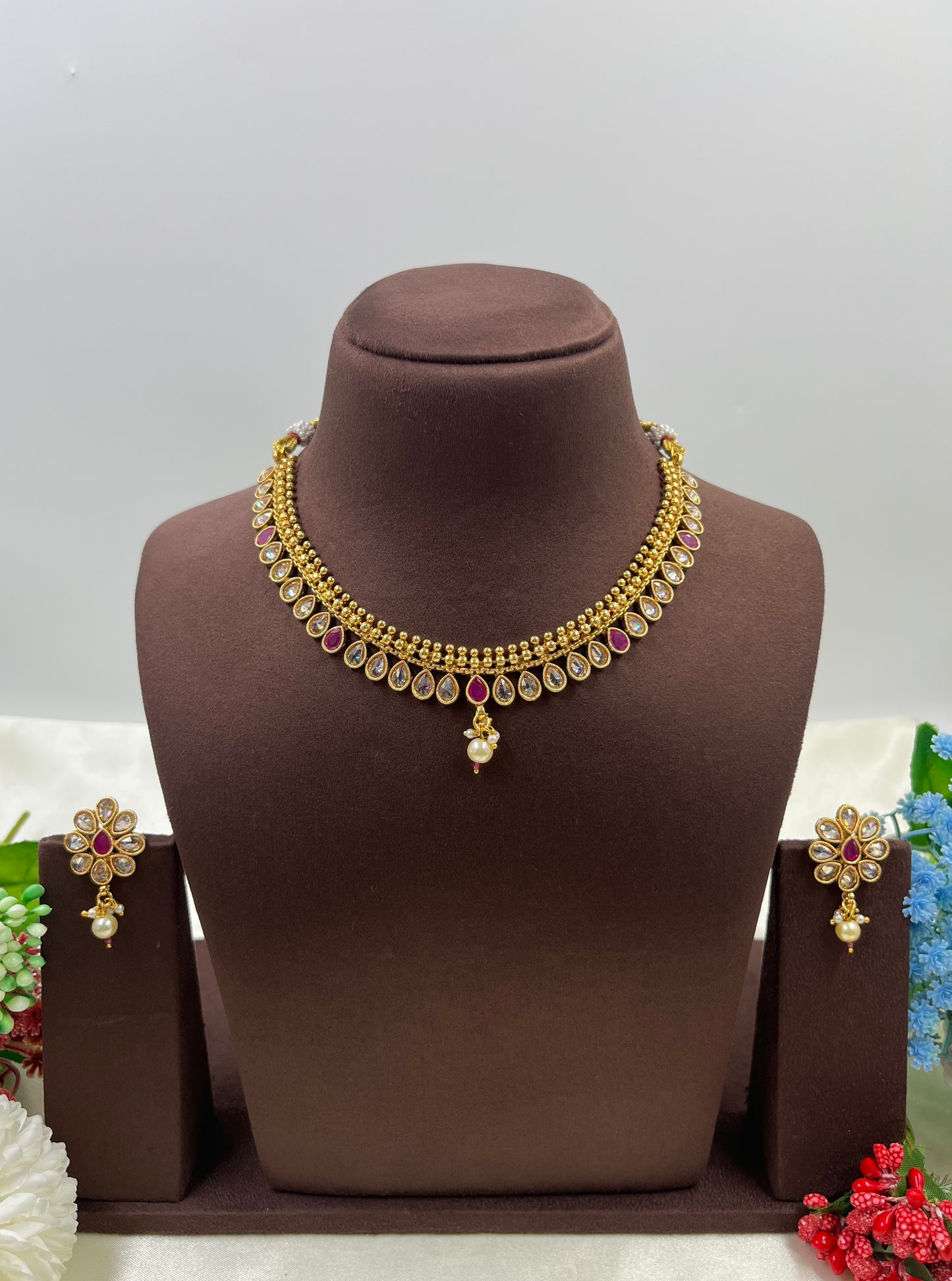 Preaya Delicate Traditional Necklace
