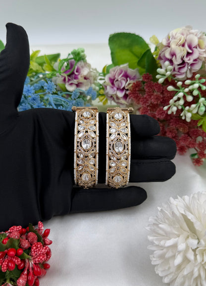 Indu Moissanite Bangles (Openable)