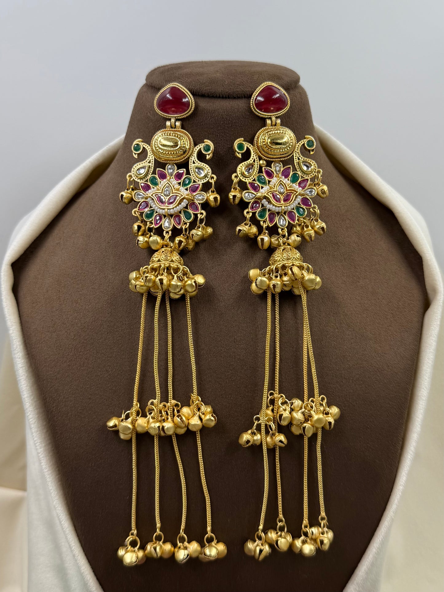 Aisha Kashmiri Earing