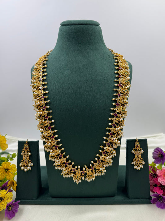 Shruti Traditional Long Necklace