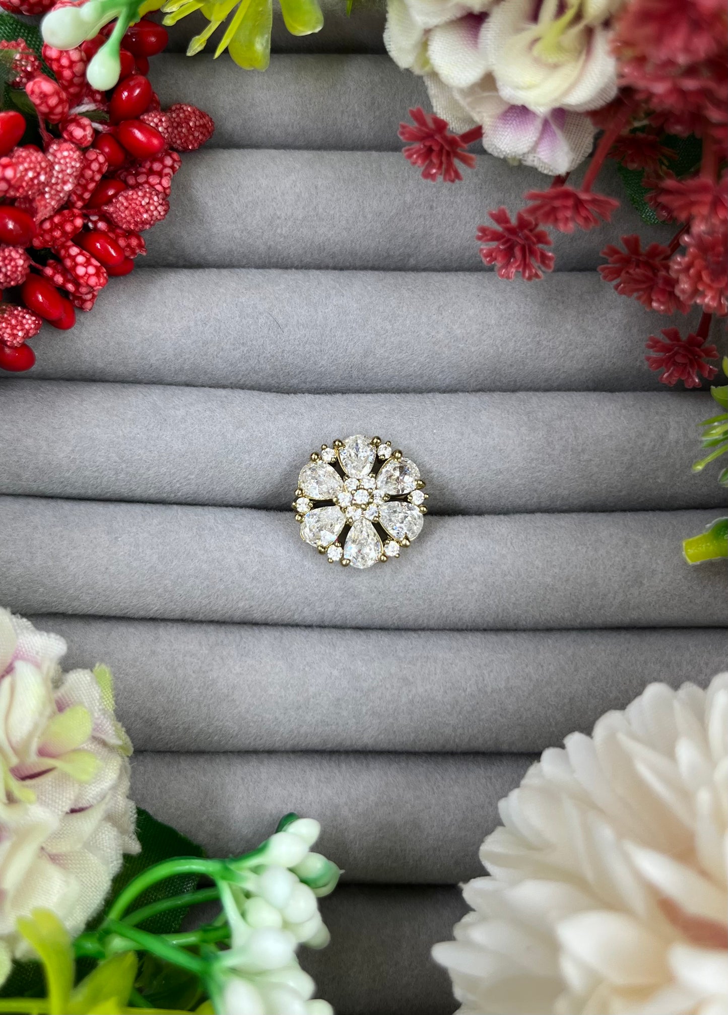 Sarita Victorian Ad Ring