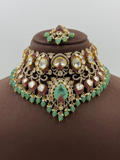 Ruhani Maharani Noor Kundan Choker Set