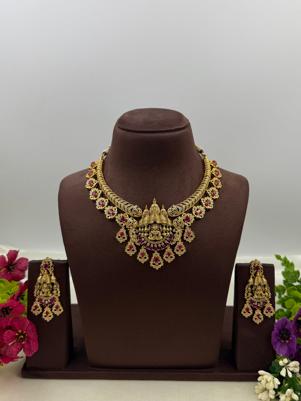 Pallavi South Temple Necklace Set