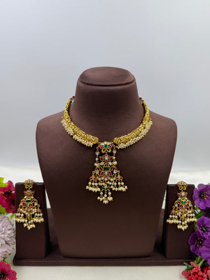 Traditional Hasli Necklace Set