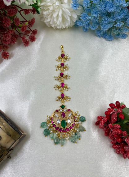 Priya Jadau Pachi Kundan Mang Tika