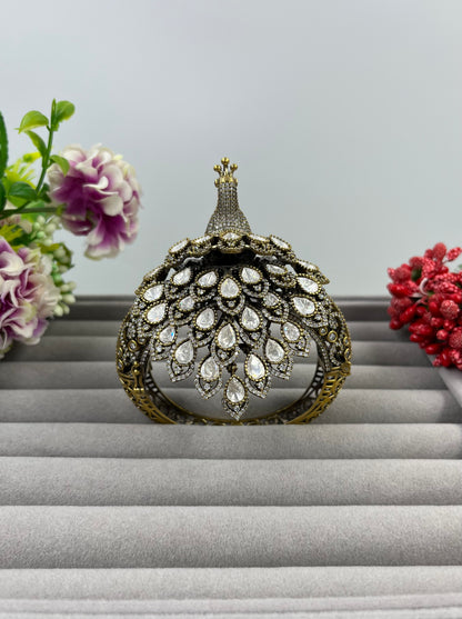 Anuradha Moissanite Kundan Bracelet (Openable)