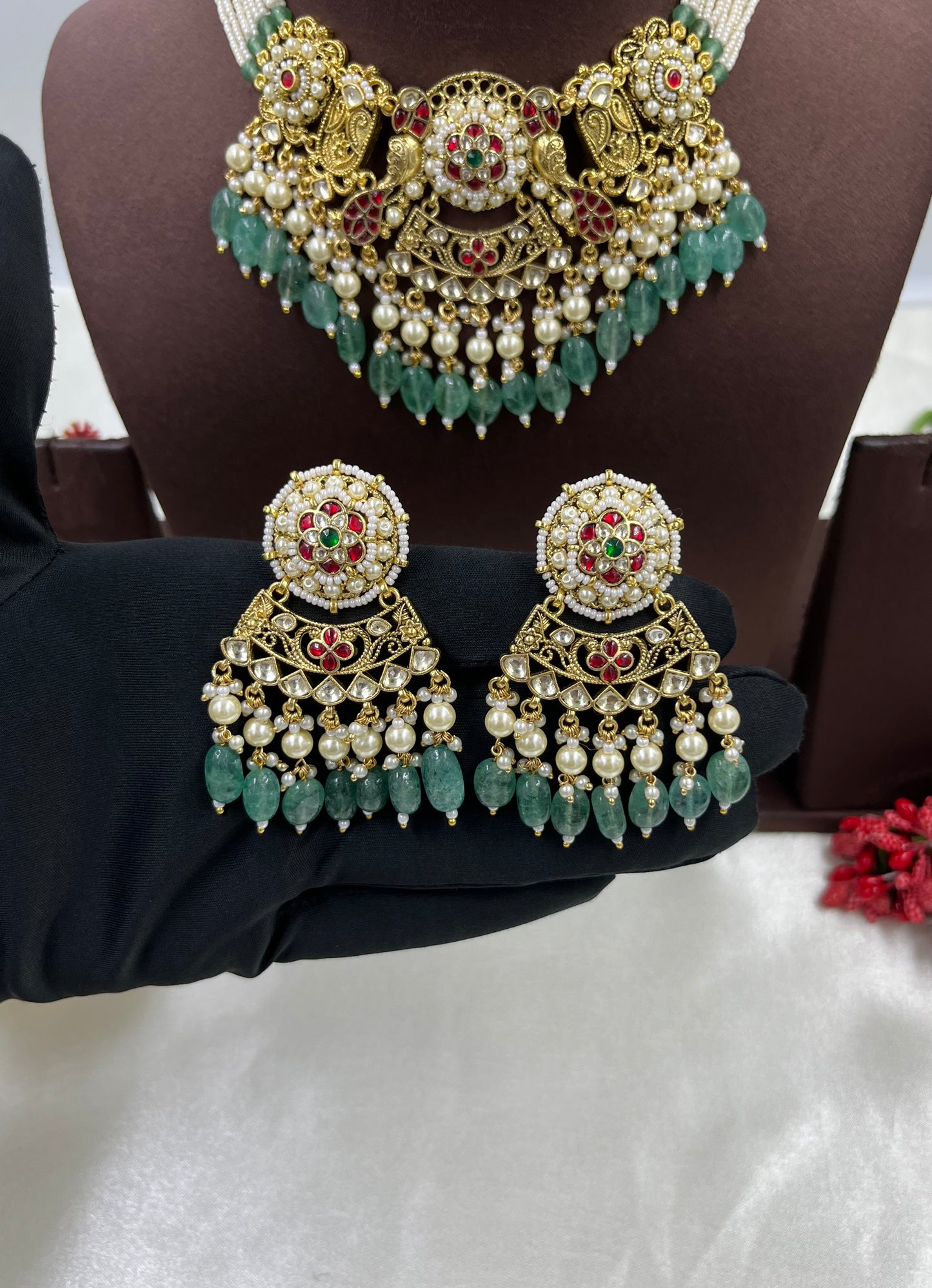 Anu Pachi Kundan Necklace
