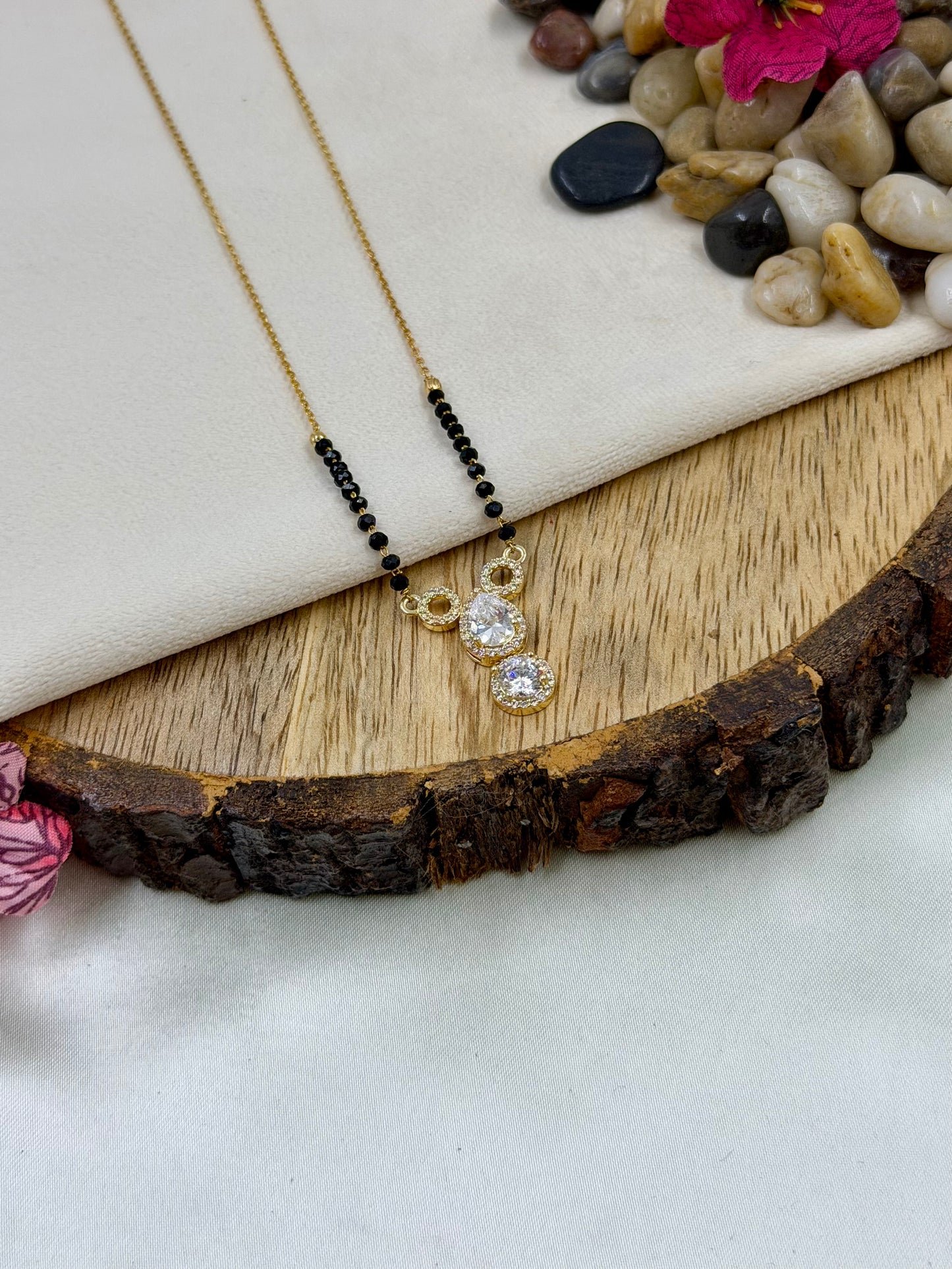 Yogita Gold Mangalsutra