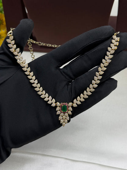 Gauri Victorian Delicate Necklace