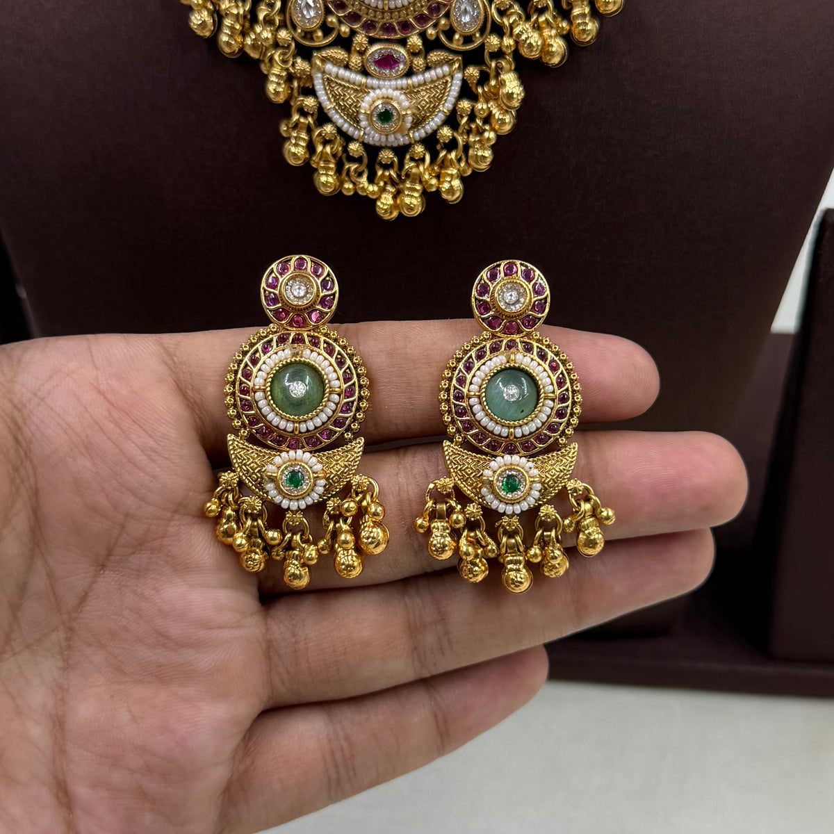 Kritika Heritage Premium Necklace Set