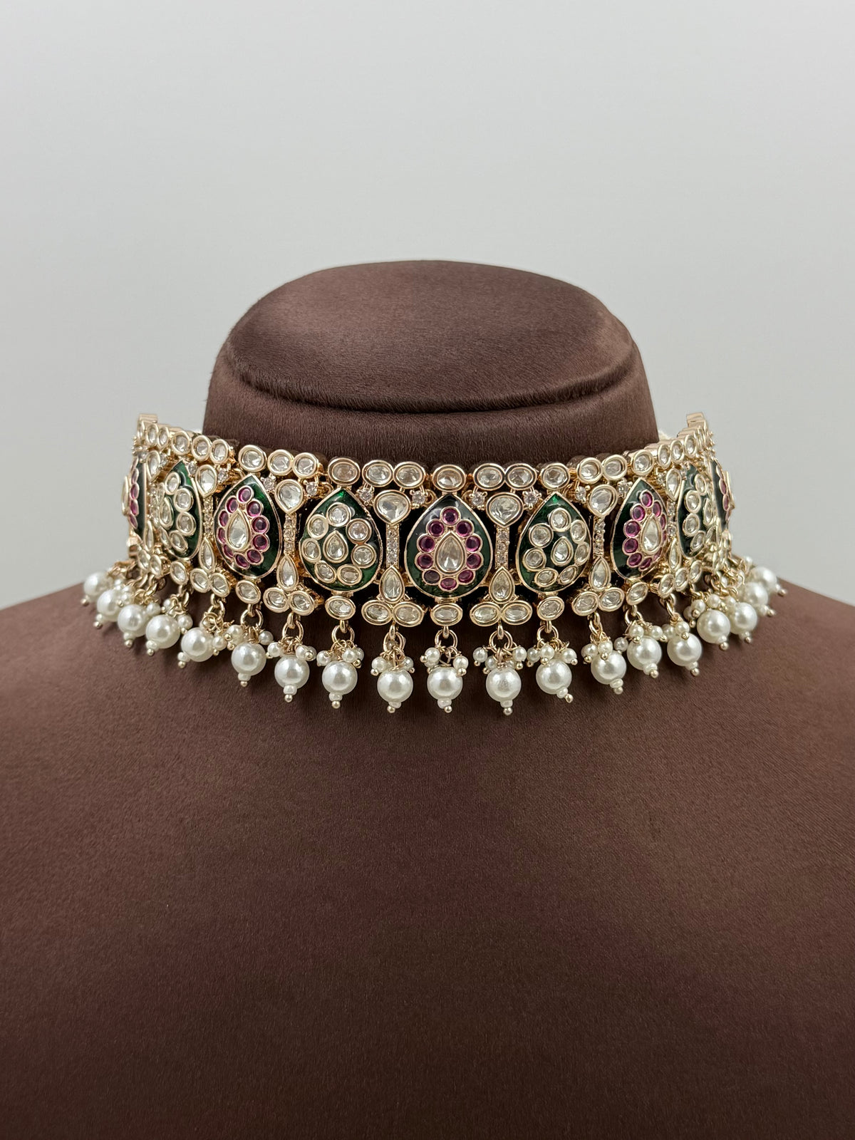 Nihira Moissanite Choker Set