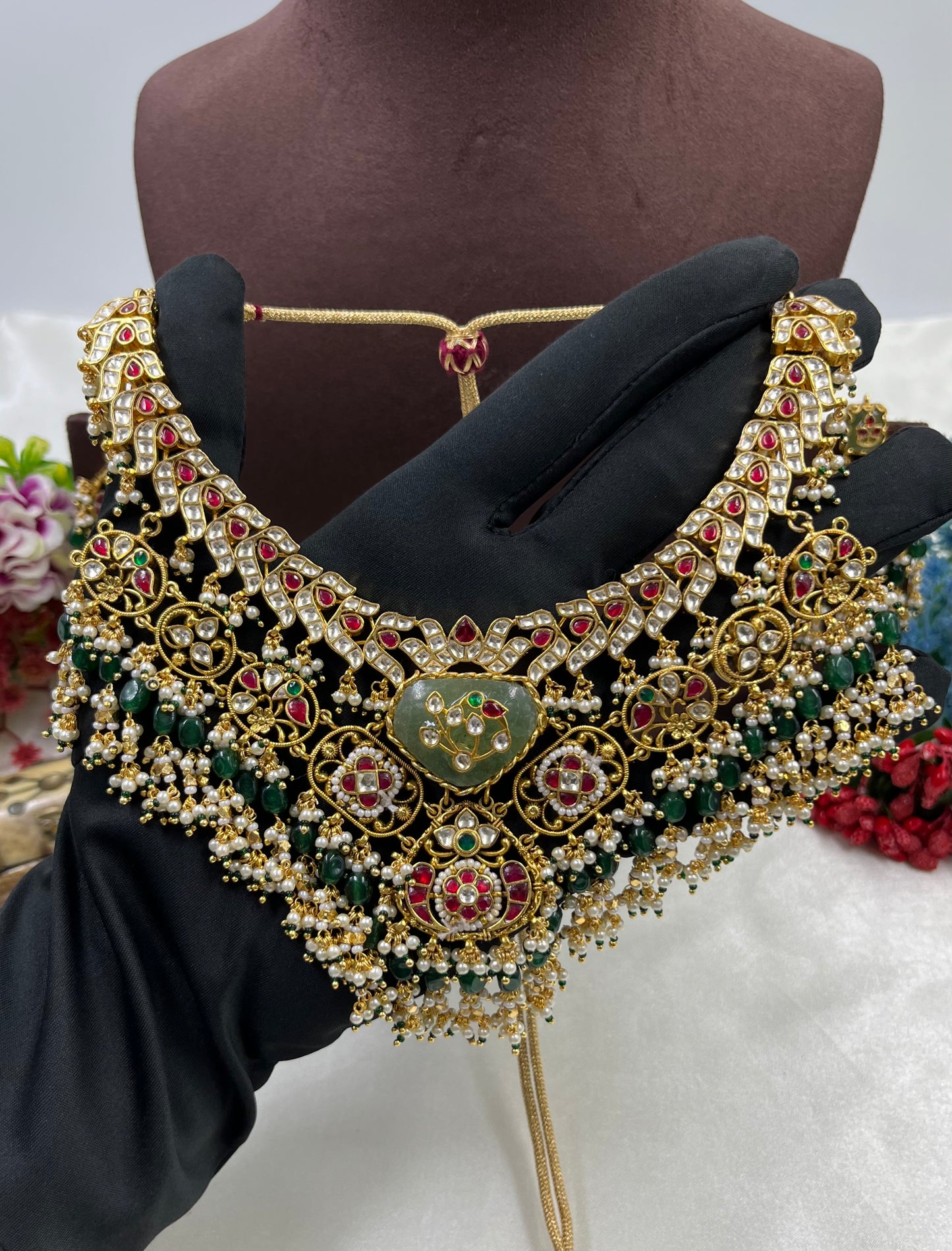 Shreya Pachi Kundan Premium Necklace