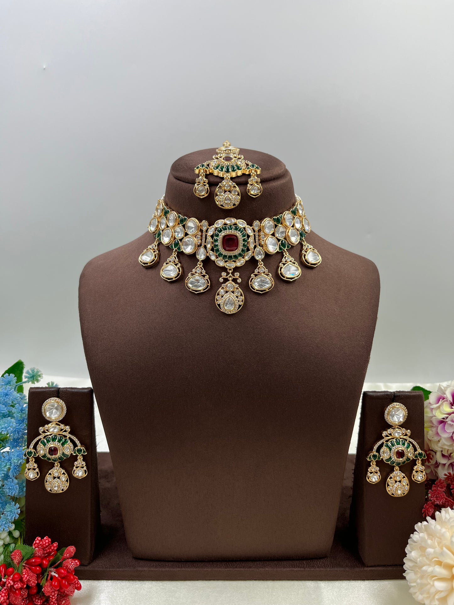 Nayab Moissanite Kundan Choker Necklace