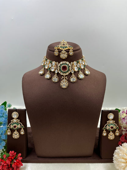 Nayab Moissanite Kundan Choker Necklace