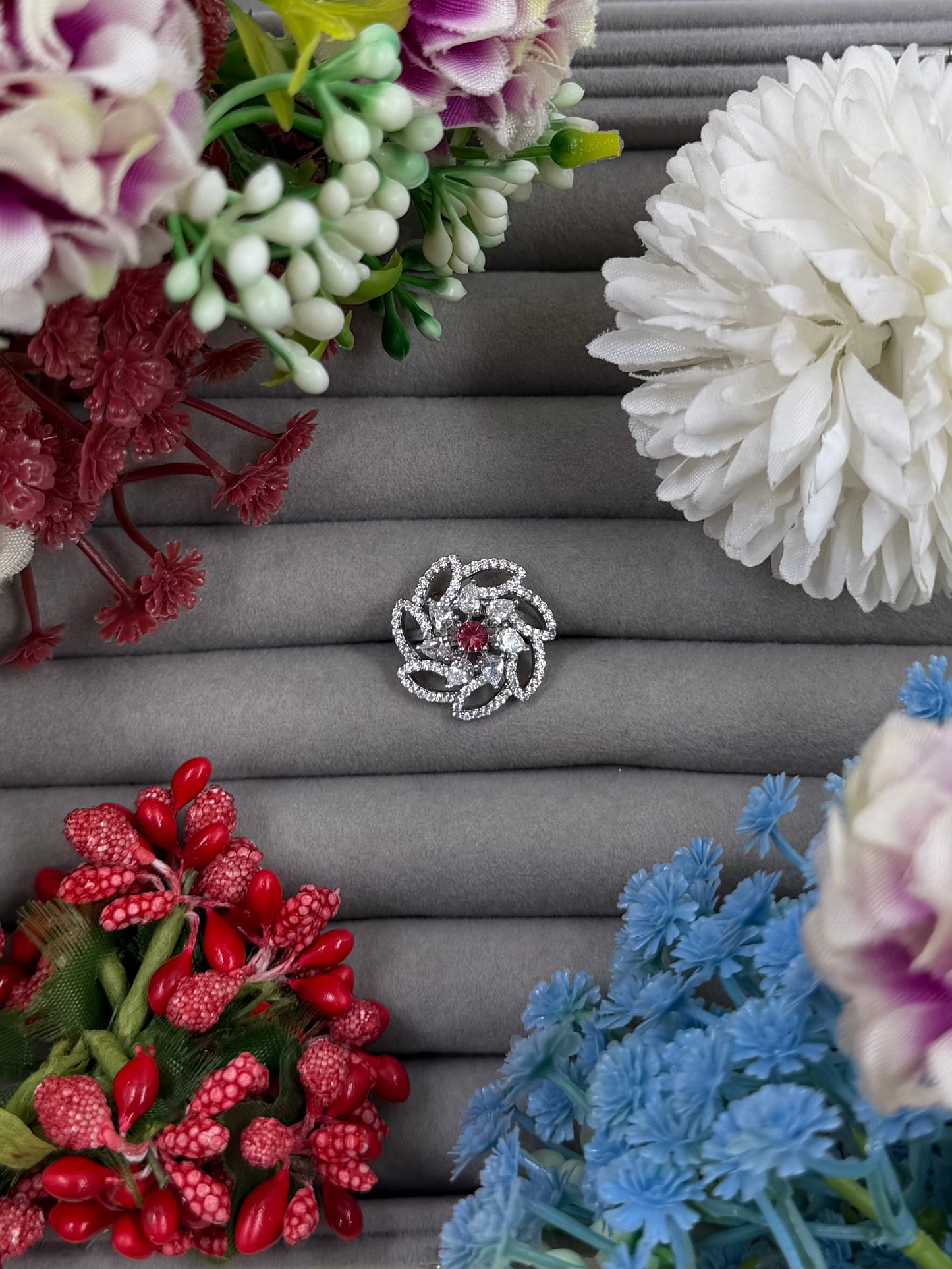 Evelyn American Diamond Ring (Adjustable)